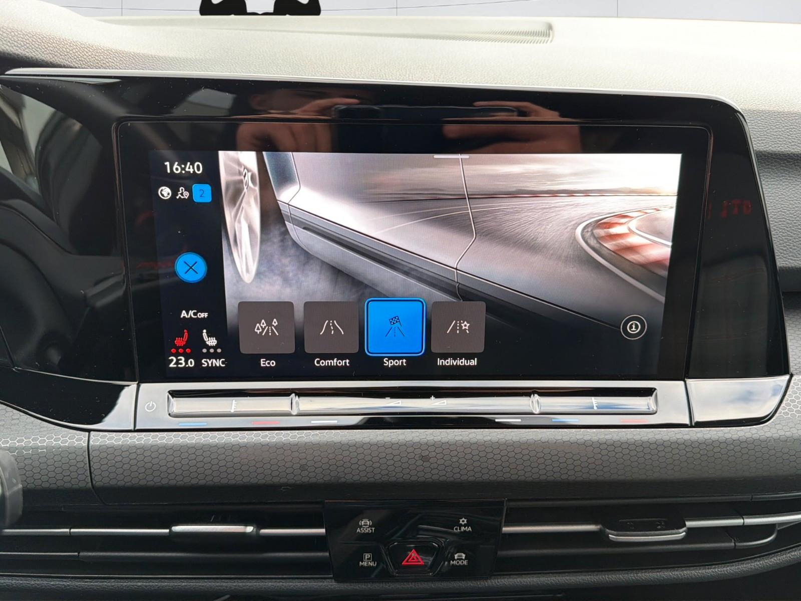 Volkswagen Golf VIII Lim. GTI 2.0 TSI 245 PS NAVI SHZ LED, миниатюра 19