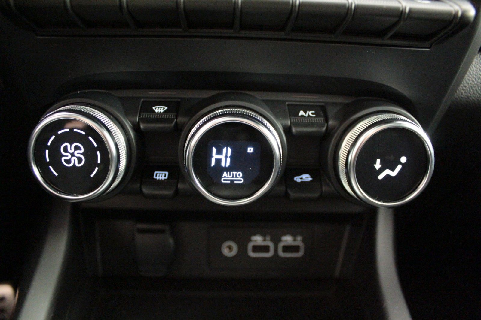 Fahrzeugabbildung Renault Arkana Mild Hybrid 160 EDC Esprit Alpine*15059*
