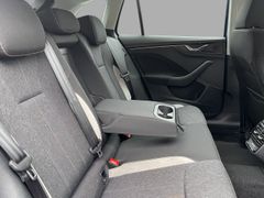 SKODA Scala Selection ALU LED SHZ VC PDC 5J Garantie