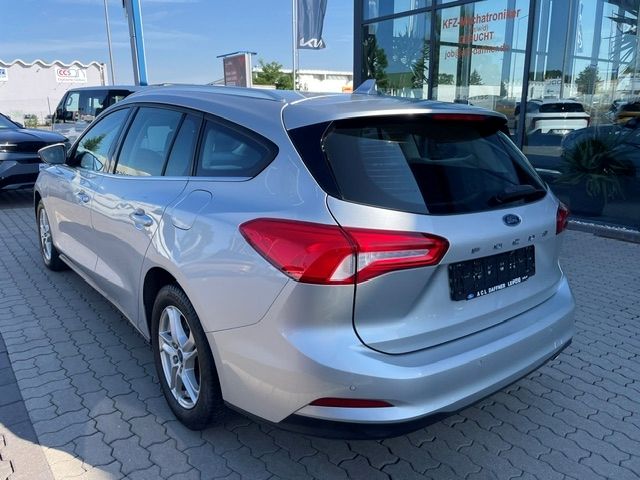 Fahrzeugabbildung Ford Focus Cool & Connect Kamera LED Navi PDC