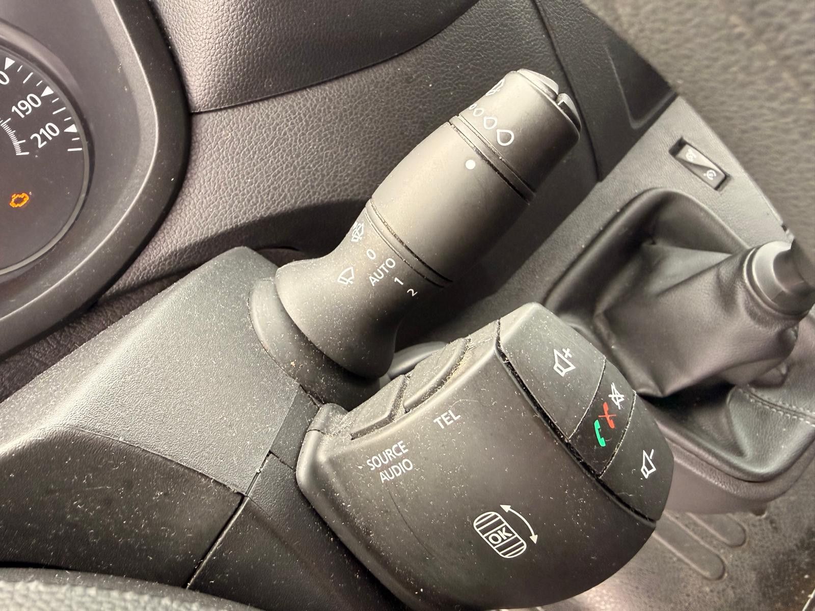 Fahrzeugabbildung Renault Master III Kasten L1H2 HKa 3,5t /KLIMA/TEMPOMAT