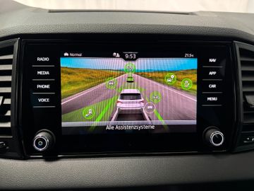 Skoda Karoq Sportline 1.5 Matrix+AHK+Panodach+Kamera