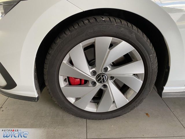 Golf VIII 2.0 TSI GTI NAVI KLIMA PDC LED
