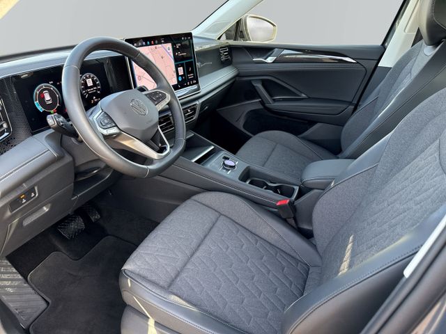Tiguan 2.0 TDI DSG Life *Navi(15'')*IQ.DRIVE*AHK