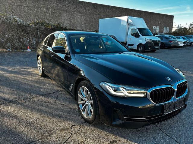 BMW 520d A BUSINESS/ LCI /LEDER/VOLL/STANDHEITZU