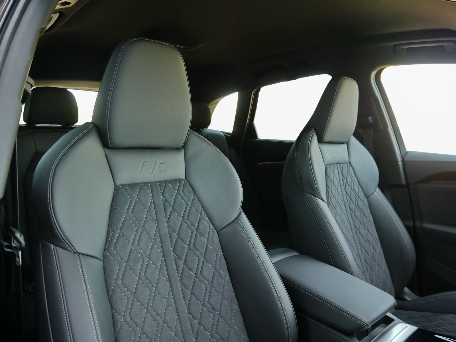 Audi SQ5 - Bild 10