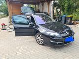 Renault Laguna Grandtour Initiale dCi 175 Automatik Bose - Renault Laguna: Initiale