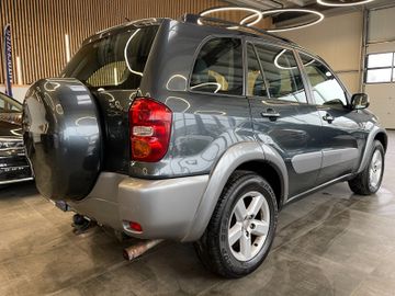 Toyota RAV 4 RAV4 2.0 Sol *AHK*RADIO*TÜV NEU*KLIMA*