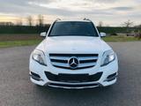 Mercedes-Benz GLK 220 CDI BE 4Matic*AUTOM*BI-XEN*AHK*NAVI* - Mercedes-Benz GLK 220 Gebrauchtwagen in Stuttgart