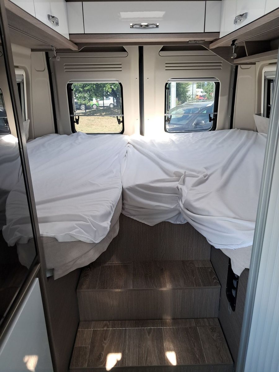 Fahrzeugabbildung Pössl Roadcruiser Citroen 165 PS Mark./AHK/Navi/Solar