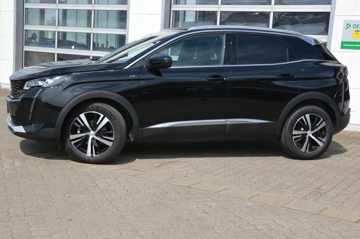 Fahrzeugabbildung Peugeot 3008   GT LED Navi ACC Shz Alu