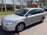Toyota Avensis Kombi 1.8 Sol  BESTZUSTAND+TÜV NEU+2 HAN - gebrauchte Toyota Avensis aus dem Jahr 2004