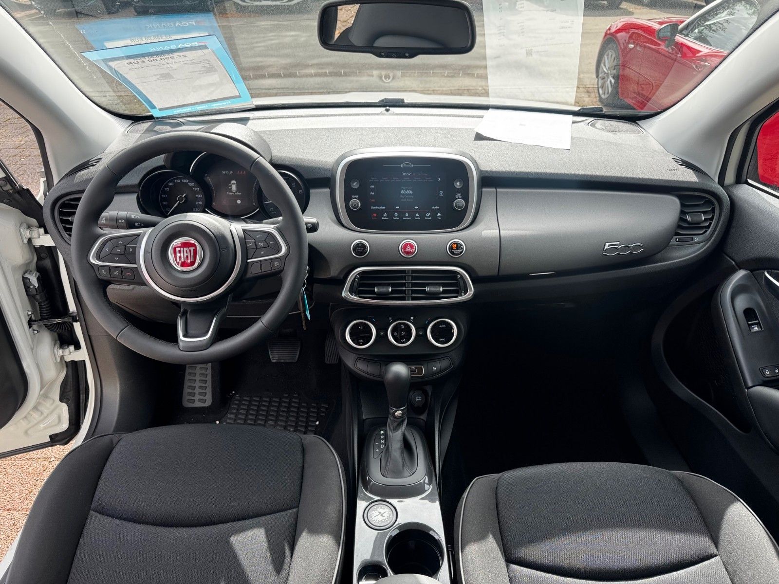 Fahrzeugabbildung Fiat 500X Automatik Kamera Carplay Klima Tageszulass.