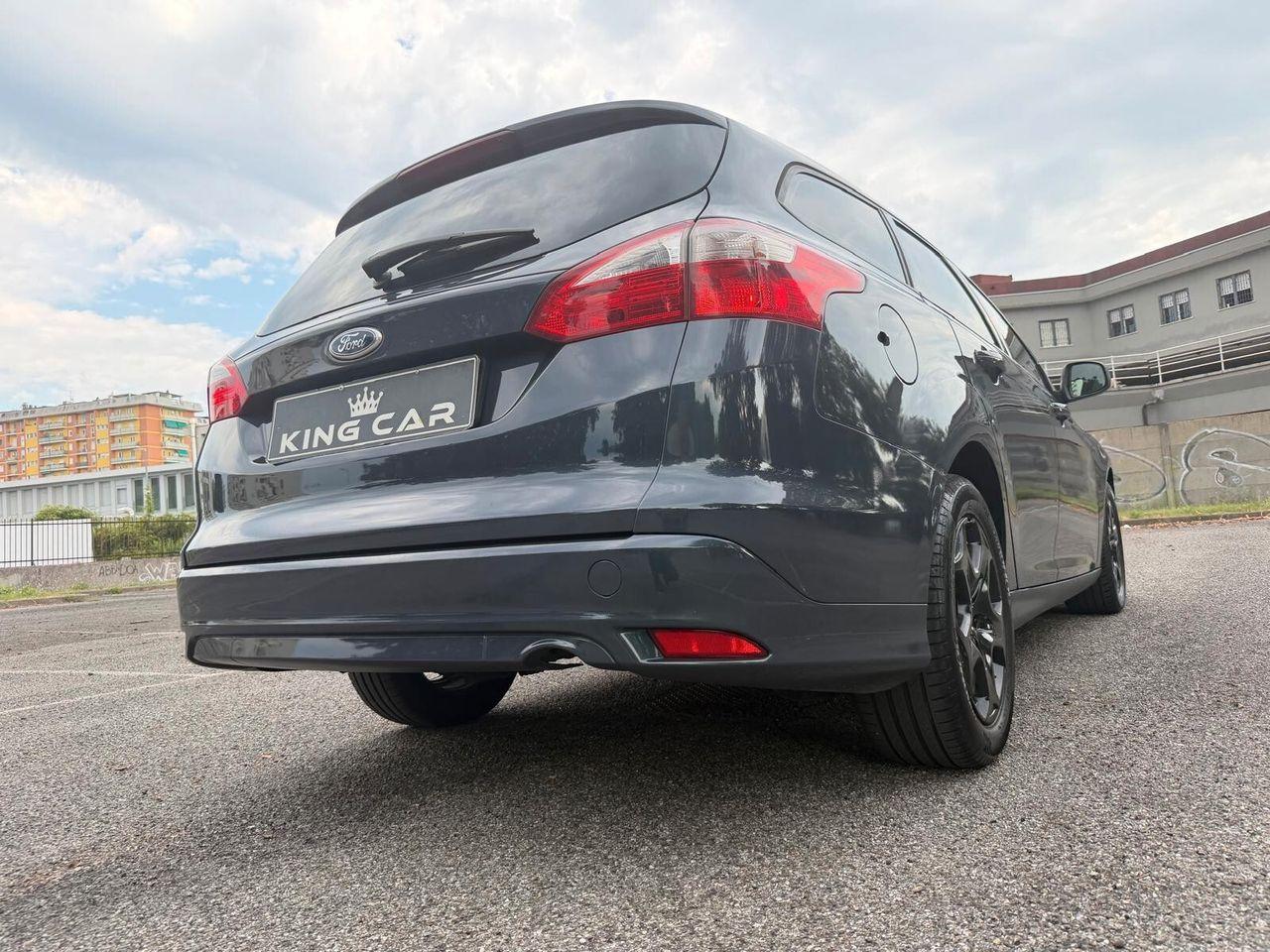 Ford Focus 2014 — photo 14