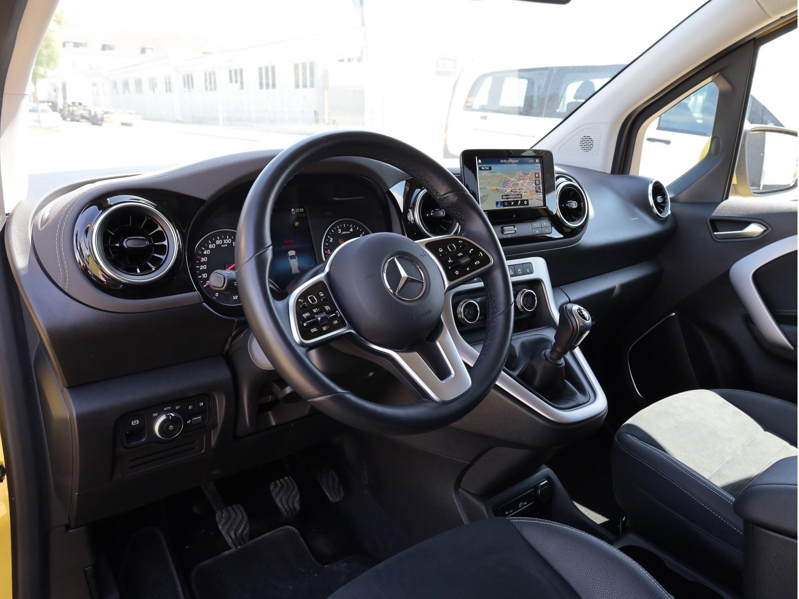 Mercedes-Benz T 180 Progressive,AMF Rollstuhlrampe,LED,Navi