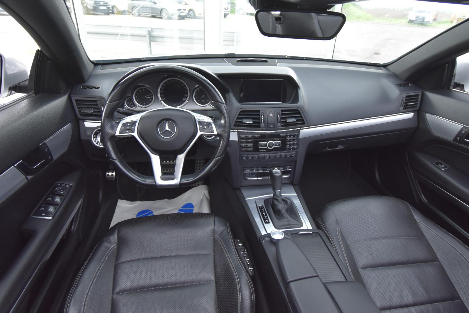 Mercedes-Benz E 250 Cabrio SHZ NAVI SBL AHK TEMP