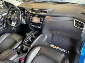Nissan Qashqai Tekna *ALCANTARA*360°*NAVI*TEMPOMAT*SZHZ