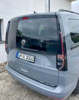 Volkswagen Caddy Maxi 1.5 TSI 85kW DSG Dark Label Maxi ... - VW Caddy Maxi mit Schiebedach