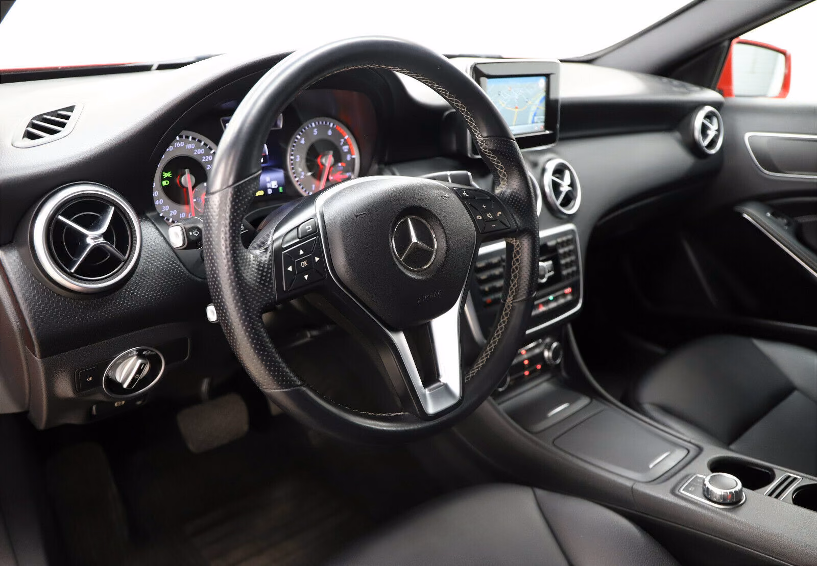 Mercedes-Benz A 250 4Matic 211PS Urban Line 7G DCT Kamera Totw