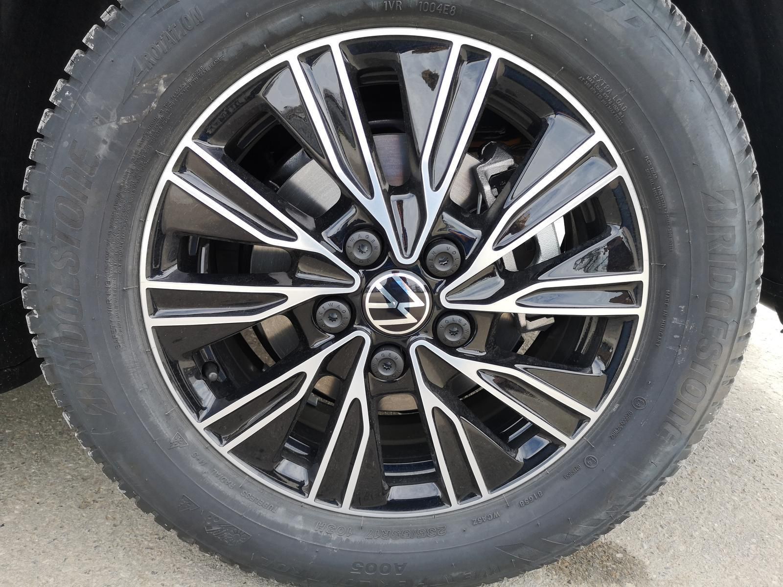 Volkswagen T7 Multivan 1,5eHybrid DSG 4Motion Elegance L... imagem 3