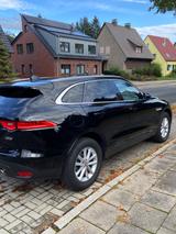 Jaguar F-Pace 30d AWD Portfolio Automatik Portfolio - Jaguar F-Pace: Portfolio