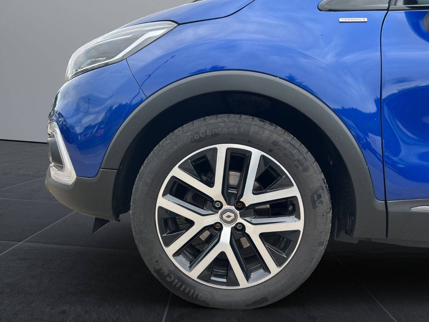 Fahrzeugabbildung Renault Captur Version S 1.3 TCe 150 EDC Navi LED Klimaa