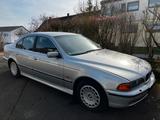 BMW 520i A - aus erster Hand