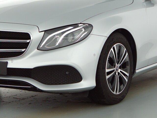 Mercedes-Benz E 220 d T-Modell Avantgarde/Kamera/AHZ/MBUX/Navi