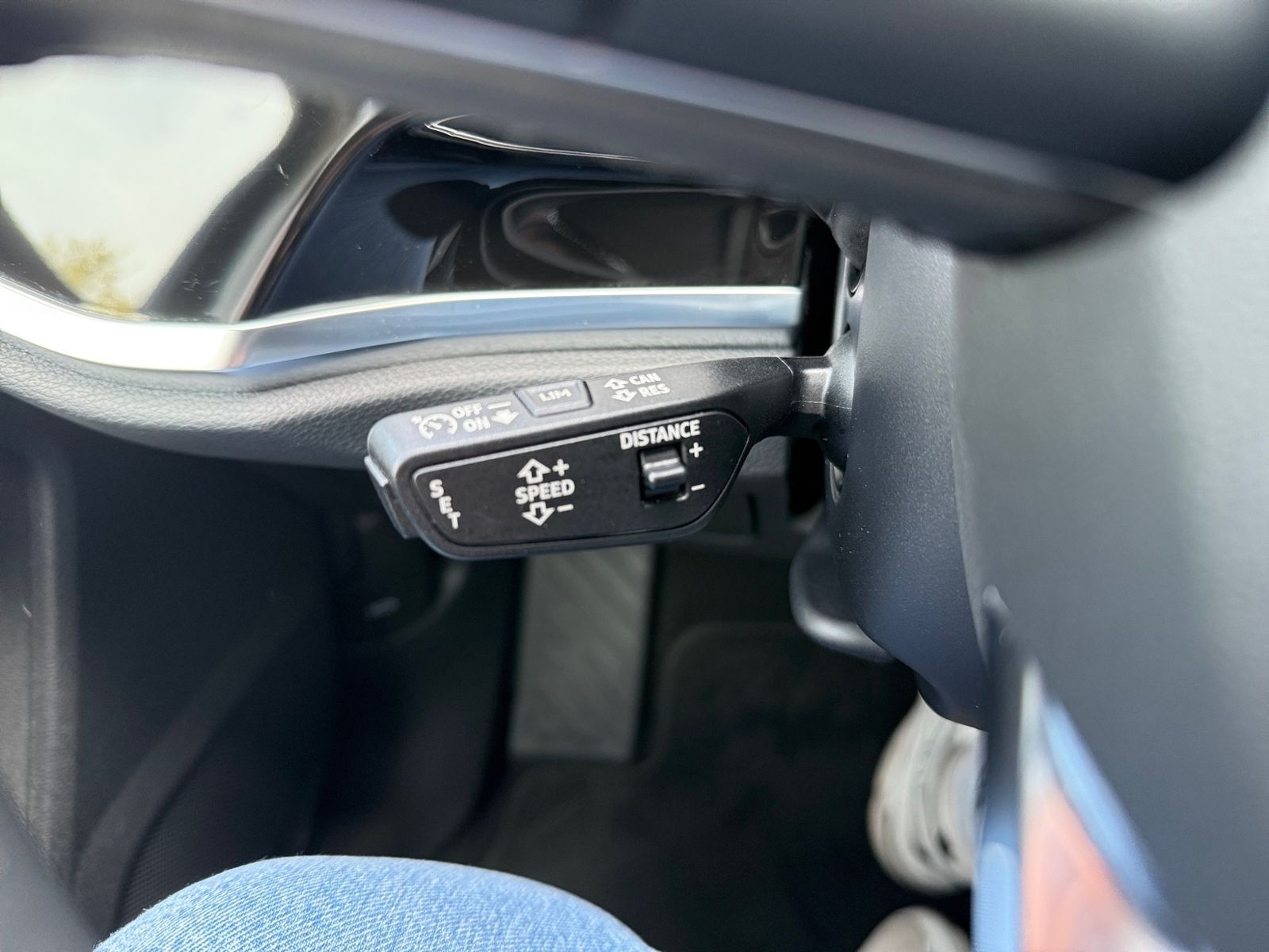 Audi Q3 35 TFSI S tronic S LINE +AHK +LED +ACC +VIRTU foto 21