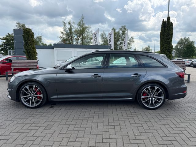 Audi S4 Avant 3.0 TFSI quattro