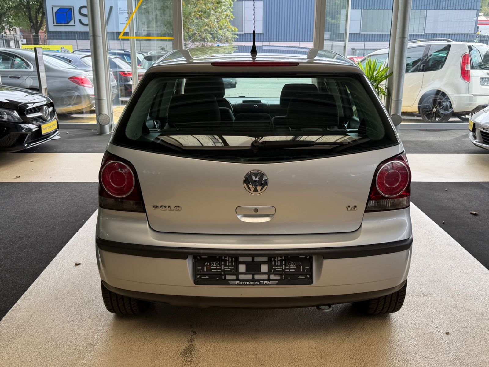 Fahrzeugabbildung Volkswagen Polo IV 1.4