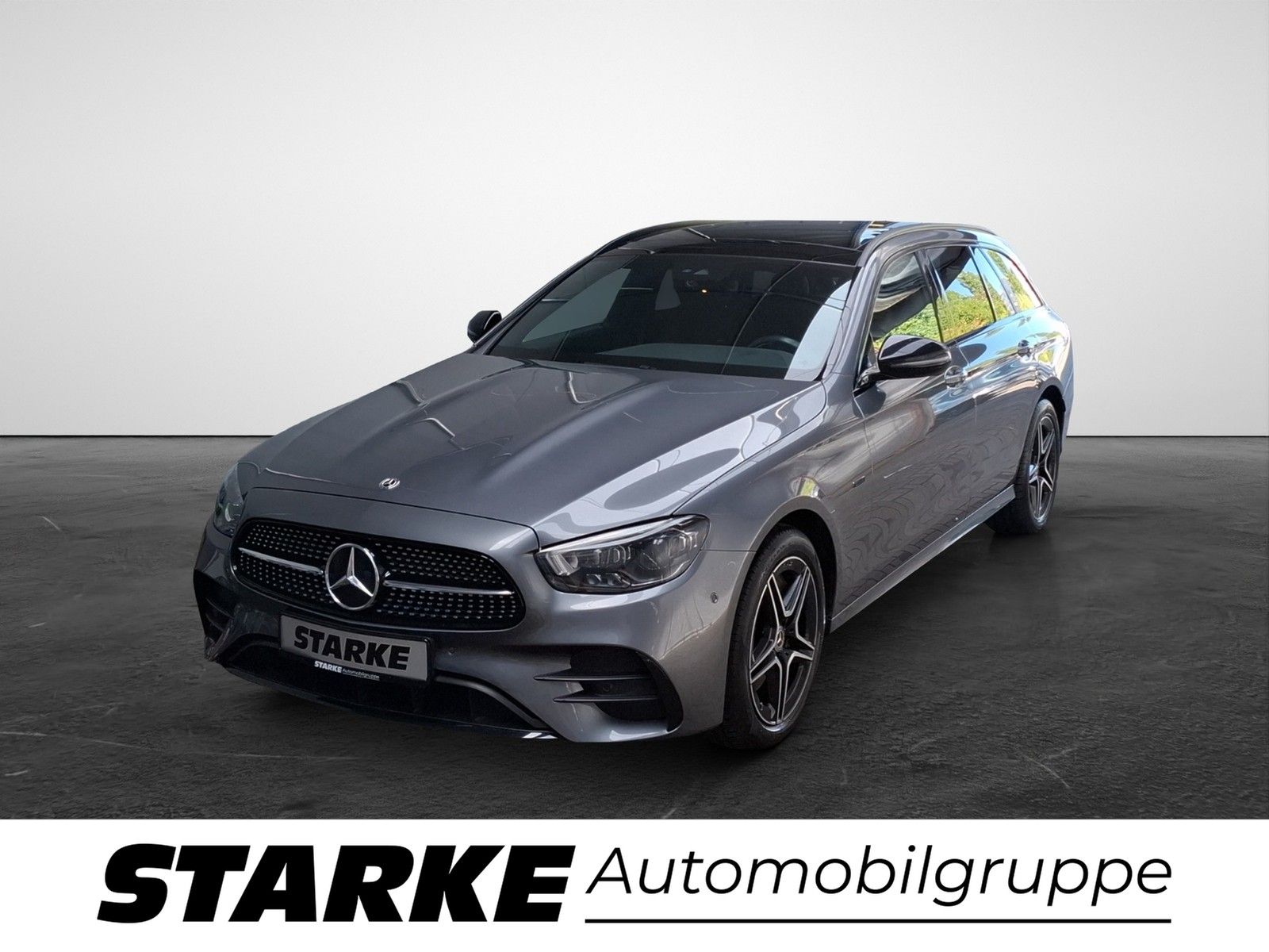 Mercedes-Benz E300 de AMG Line  Panodach Navi LED Kamera Schie