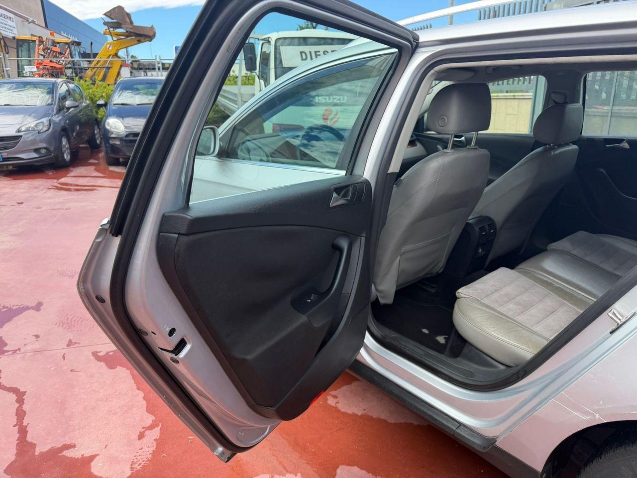 Volkswagen Passat 2005 — photo 13