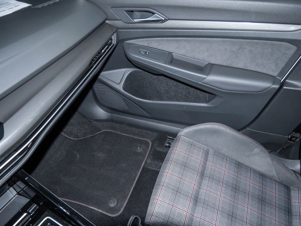 Volkswagen Golf - Bild 17