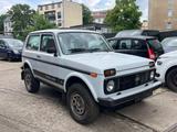 Lada Niva 1.7i LPG GAS Only 4x4 Faltdach TÜV/AU NEU - gebrauchte Lada Niva aus dem Jahr 2008