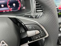 SKODA Karoq 1.5 TSI DSG Sportline PANO KAM AHK 4JGAR bei Autohaus Landmann & Maier OHG