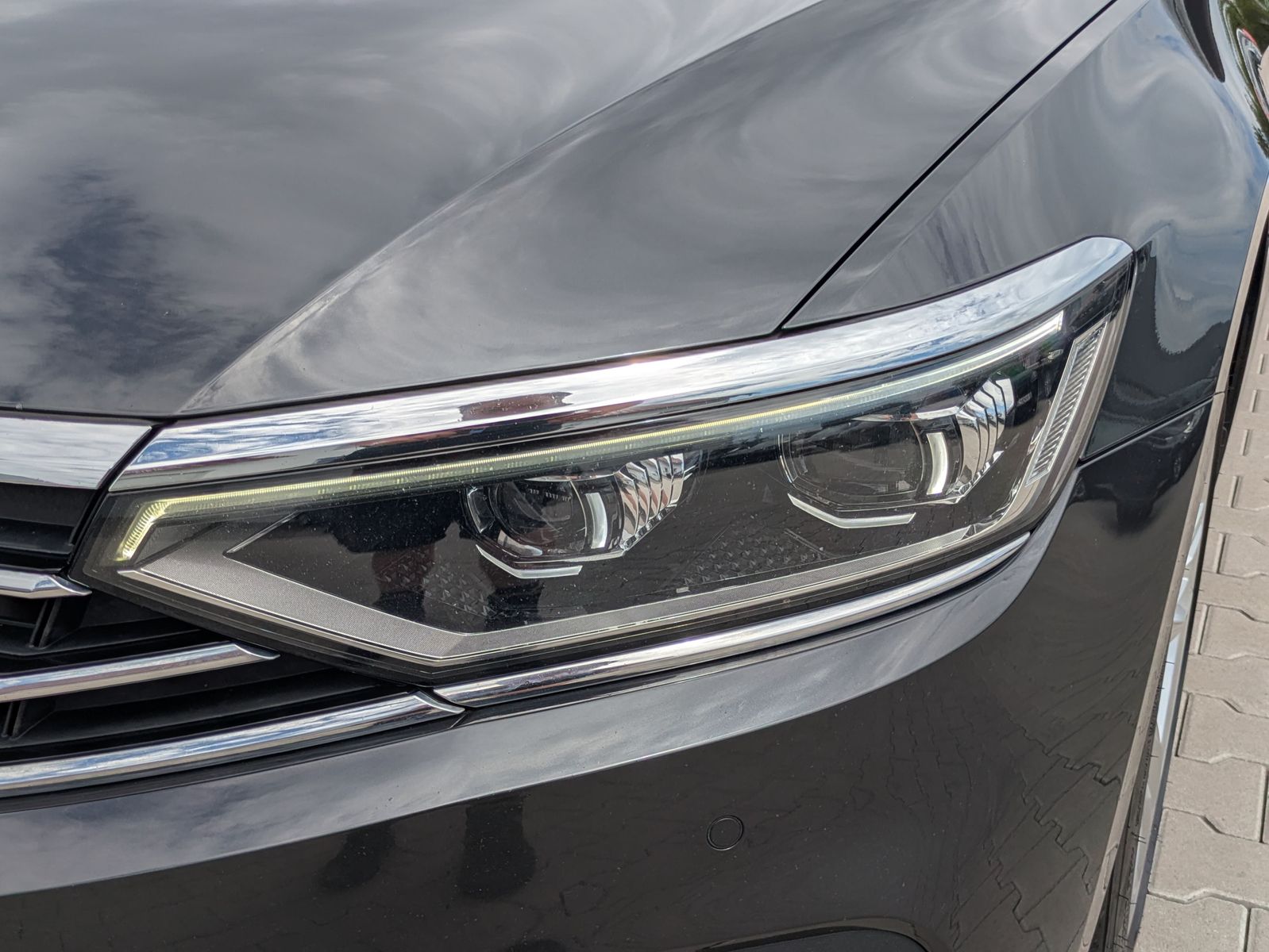 Fahrzeugabbildung Volkswagen Passat 2.0 TDI Elegance AHK*ACC*MATRIX*MASSAGE