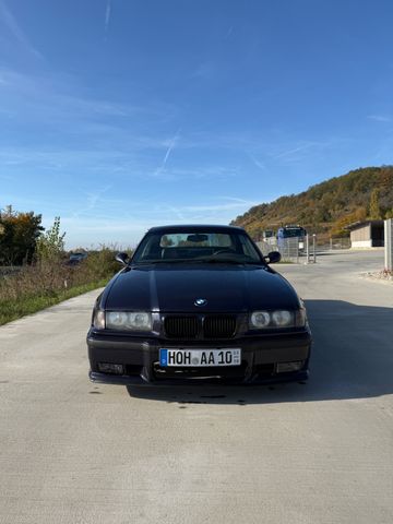 BMW E36 328i Cabrio