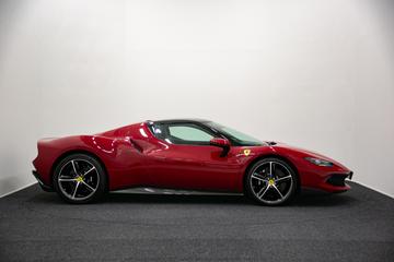 صورة 4 لـ 2022 Ferrari 296 GTB
