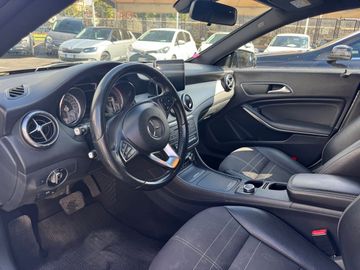 Mercedes CLA 200 - 7