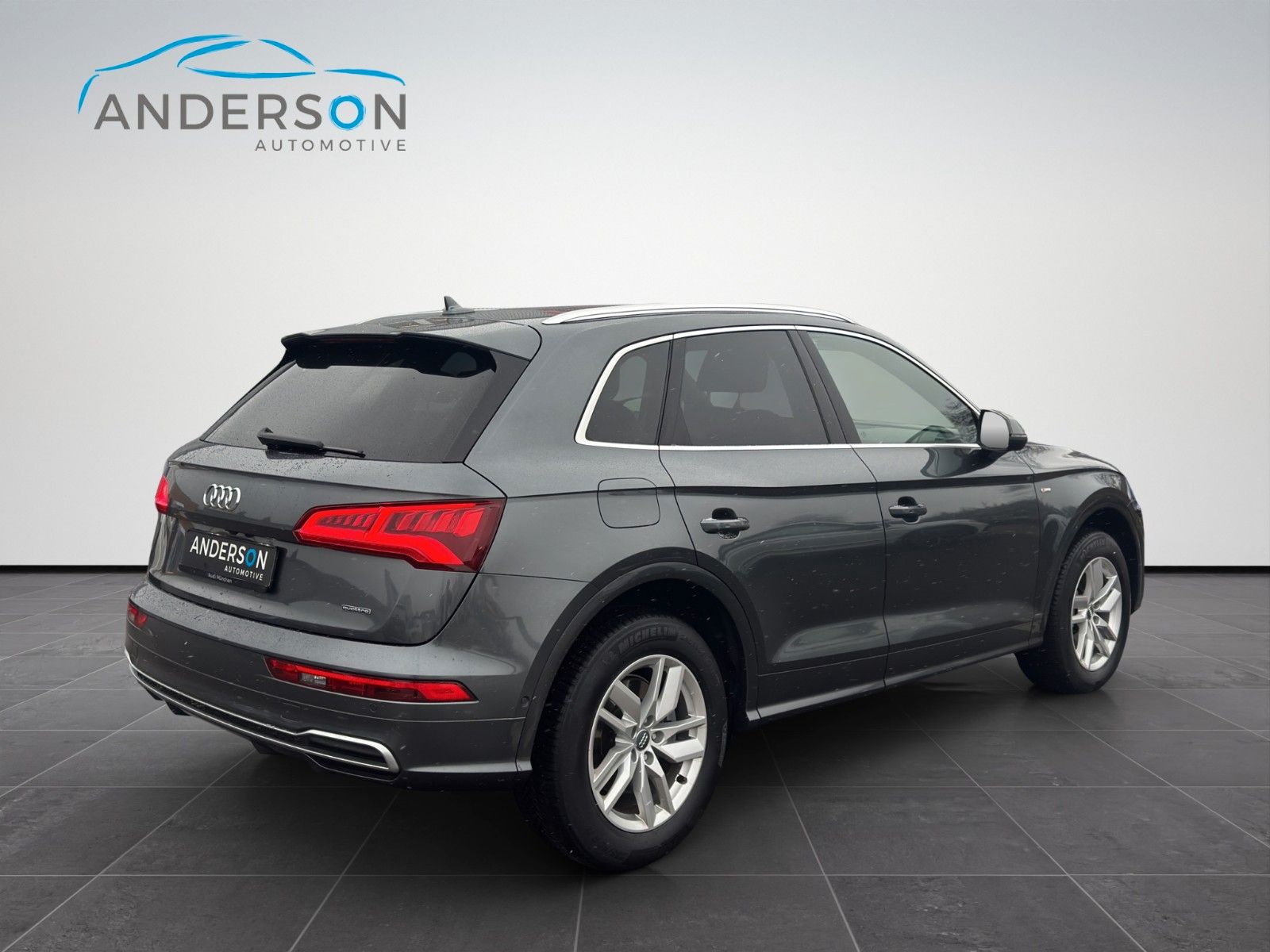 Fahrzeugabbildung Audi Q5 2.0TFSI QUAT S LINE PANO MEMORY AHK 360° LED