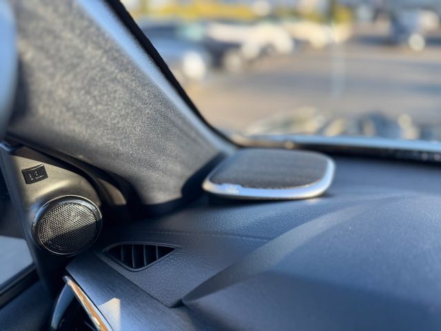 Toyota Hilux DC 2.8 MHEV 4×4 Invincible JBL *SOFORT*