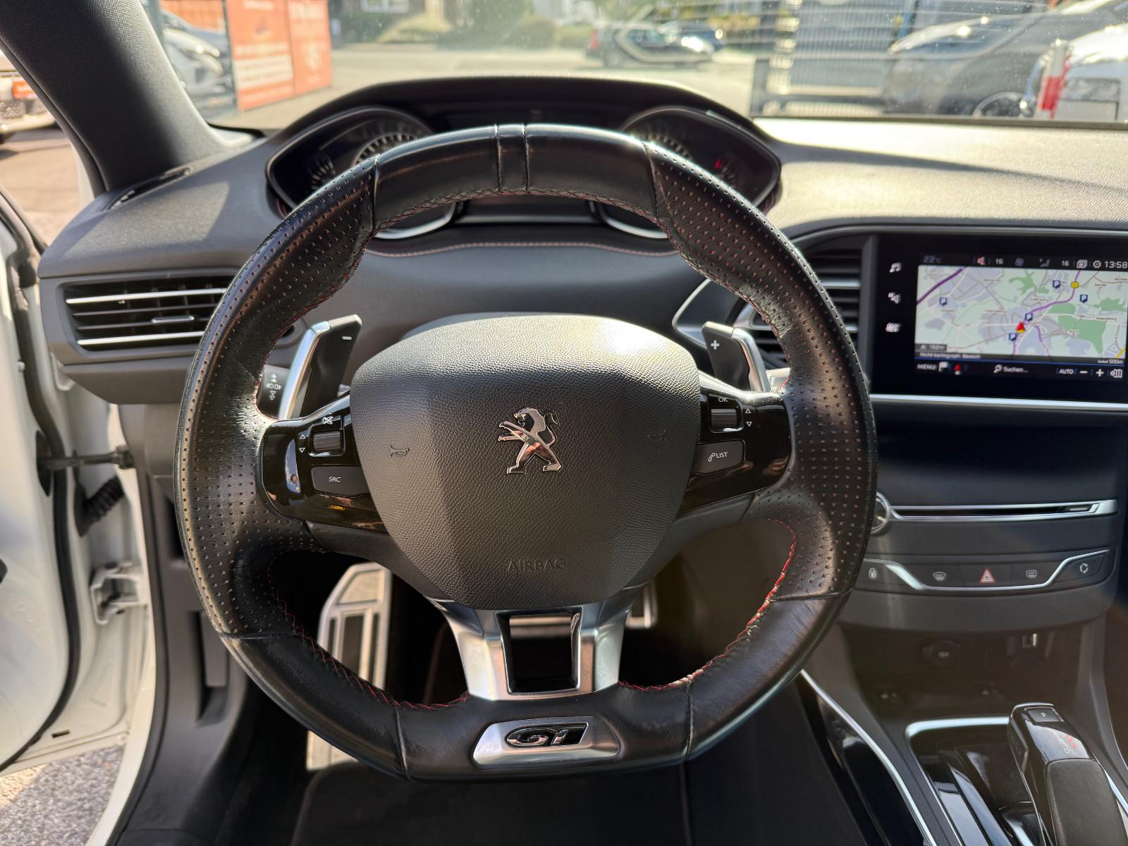 Peugeot 308 SW GT Diesel Pano Navi Kamera SHZ Alcantara