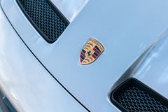 PORSCHE 992 GT3/ 1. HAND/ LIFT/ KAMERA/ APPROVED/ BOSE PORSCHE 992 GT3/ 1. HAND/ LIFT/ KAMERA/ APPROVED/ BOSE