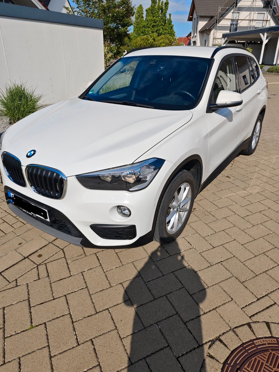 BMW X1 sDrive20i Advantage Steptronic DCT Advantage