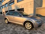 Audi A3 Sportback 2.0 FSI Attraction - Audi A3: Sportback Fsi