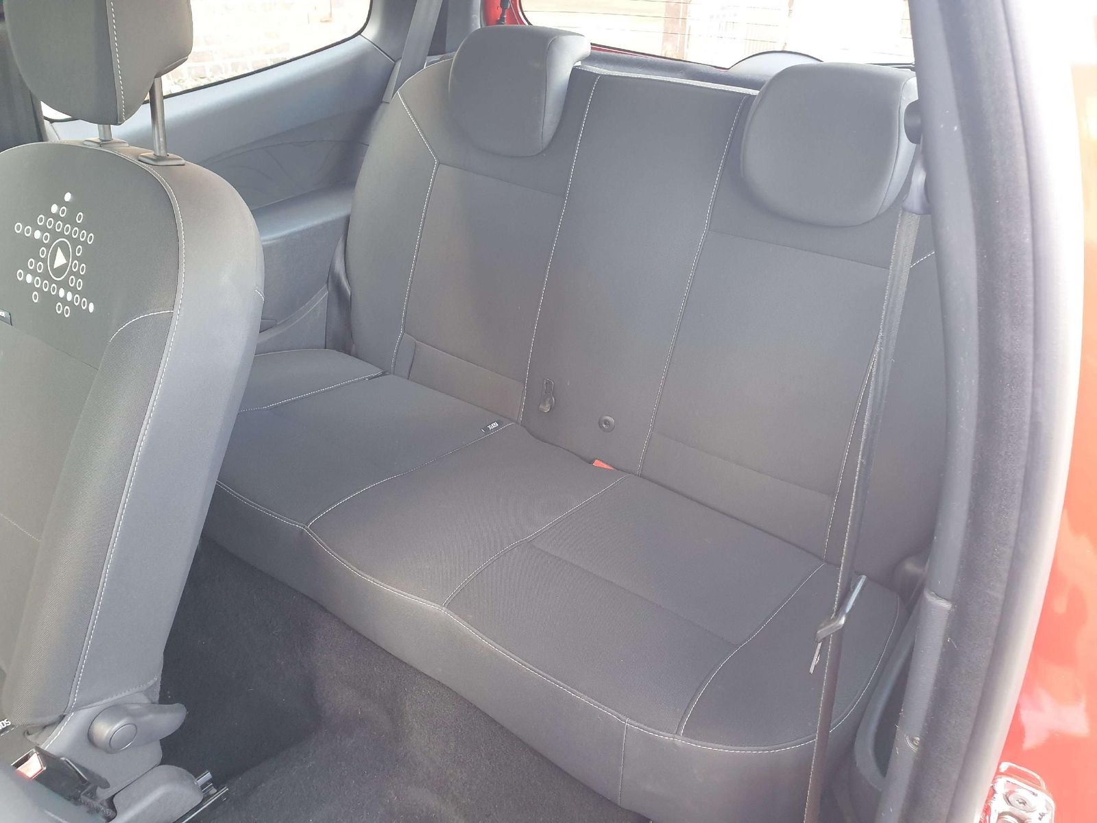 Twingo TÜV NEU/ Klima/ Allwetterreifen – Bild 10