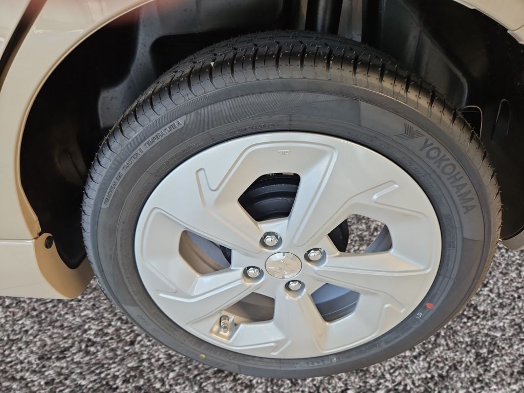 Fahrzeugabbildung Suzuki Swift 1.2 Dualjet Hybrid CVT Comfort