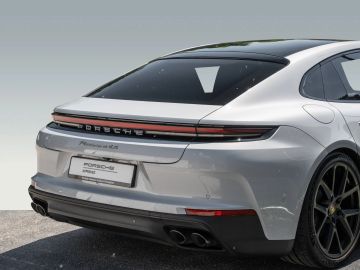 Porsche Panamera - 11