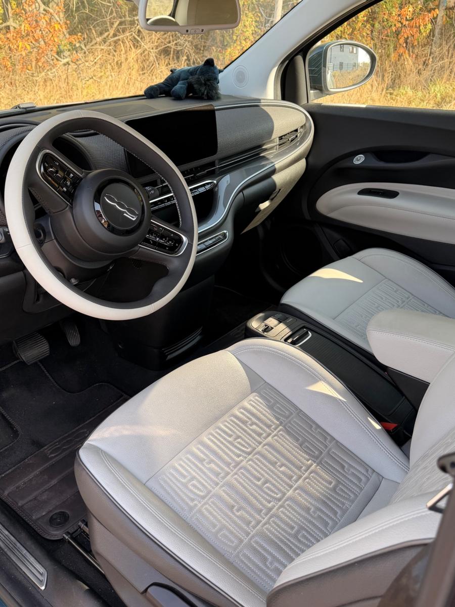 Fiat  500e La Prima Cabrio | DEKRA SoH 94 %